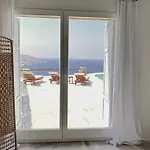 186 View *