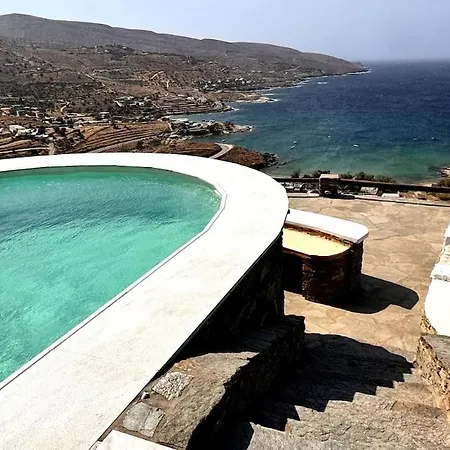 186 View * Koundouros