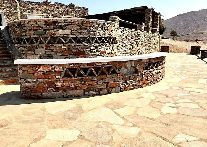 186 View * Κούνδουρος